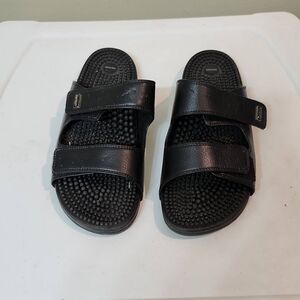 Women Kenkoh  Massage Sandles Size 8